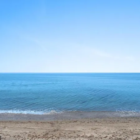 Beautiful Beachfront 2-bed In Playa Bella - Rdr501 *