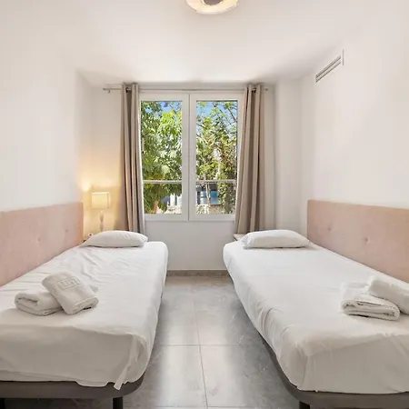 Apartment Beautiful Beachfront 2-bed In Playa Bella - Rdr501