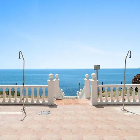 Appartamento Beautiful Beachfront 2-bed In Playa Bella - Rdr501